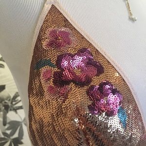 Victoria’s secret L sequined bra, fits 34D